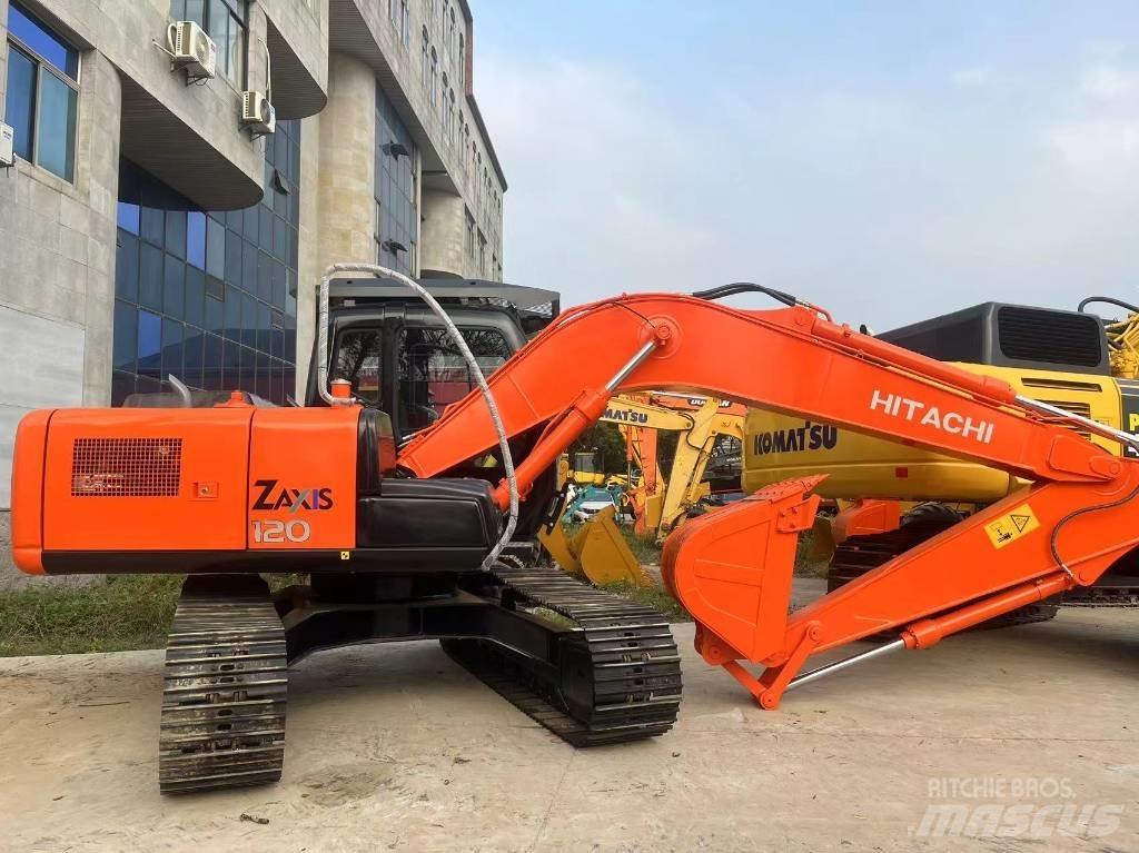 Hitachi ZX 120 Kāpurķēžu ekskavatori