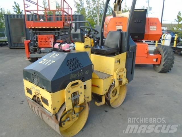 Bomag BW 900-2 Divvalču grunts veltņi