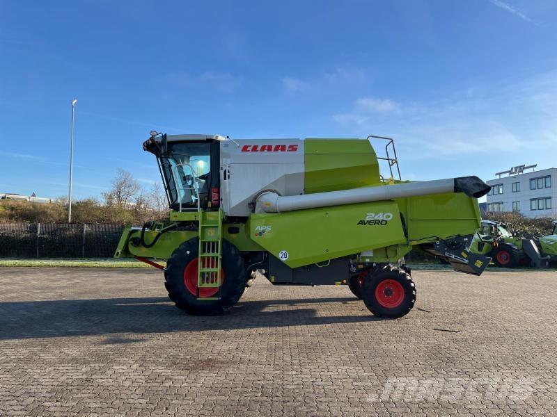 CLAAS AVERO 240 Ražas novākšanas kombaini