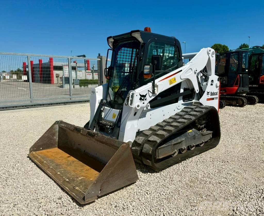 Bobcat T 650 Lietoti riteņu kompaktiekrāvēji