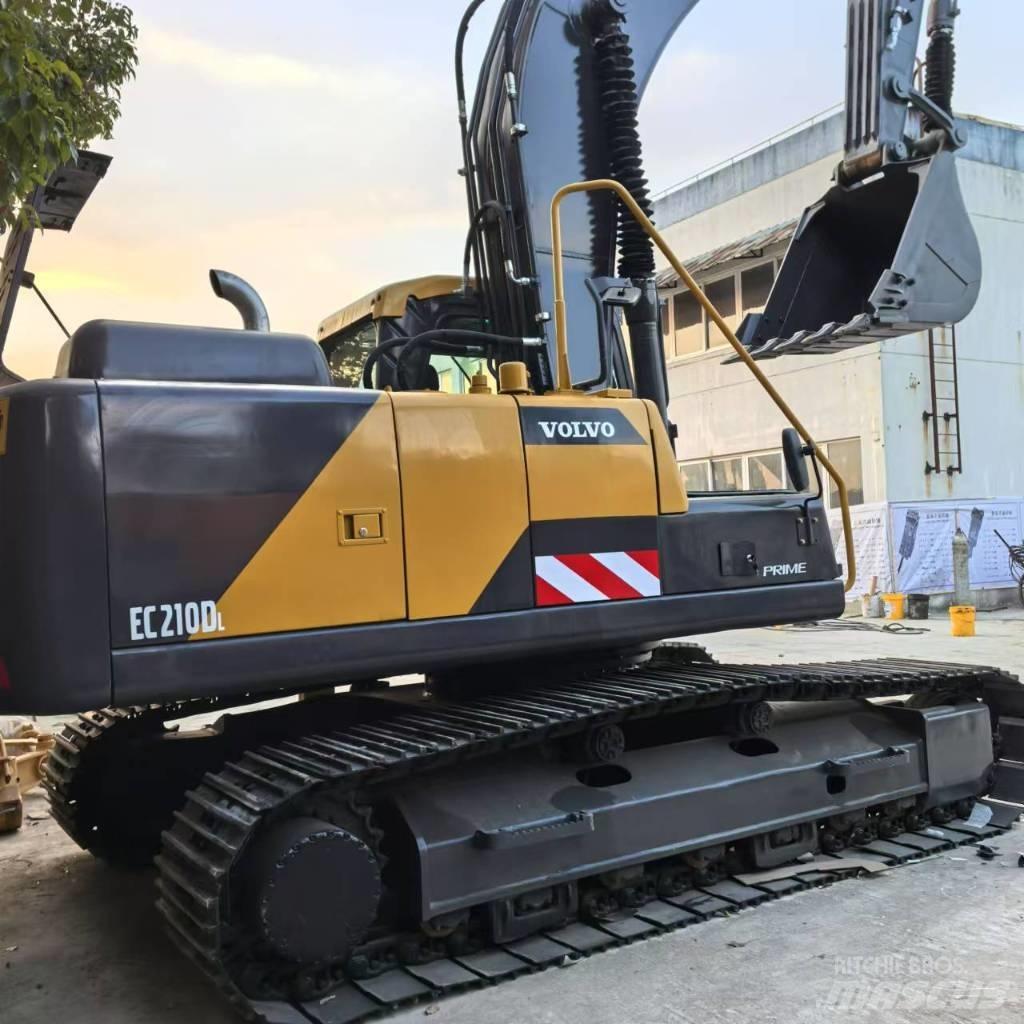 Volvo EC 210 D Vidēja lieluma ekskavatori 7 t - 12 t