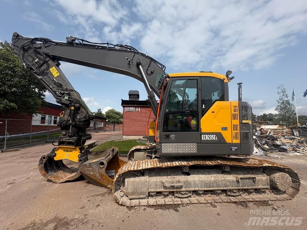 Volvo ECR 235 EL Kāpurķēžu ekskavatori