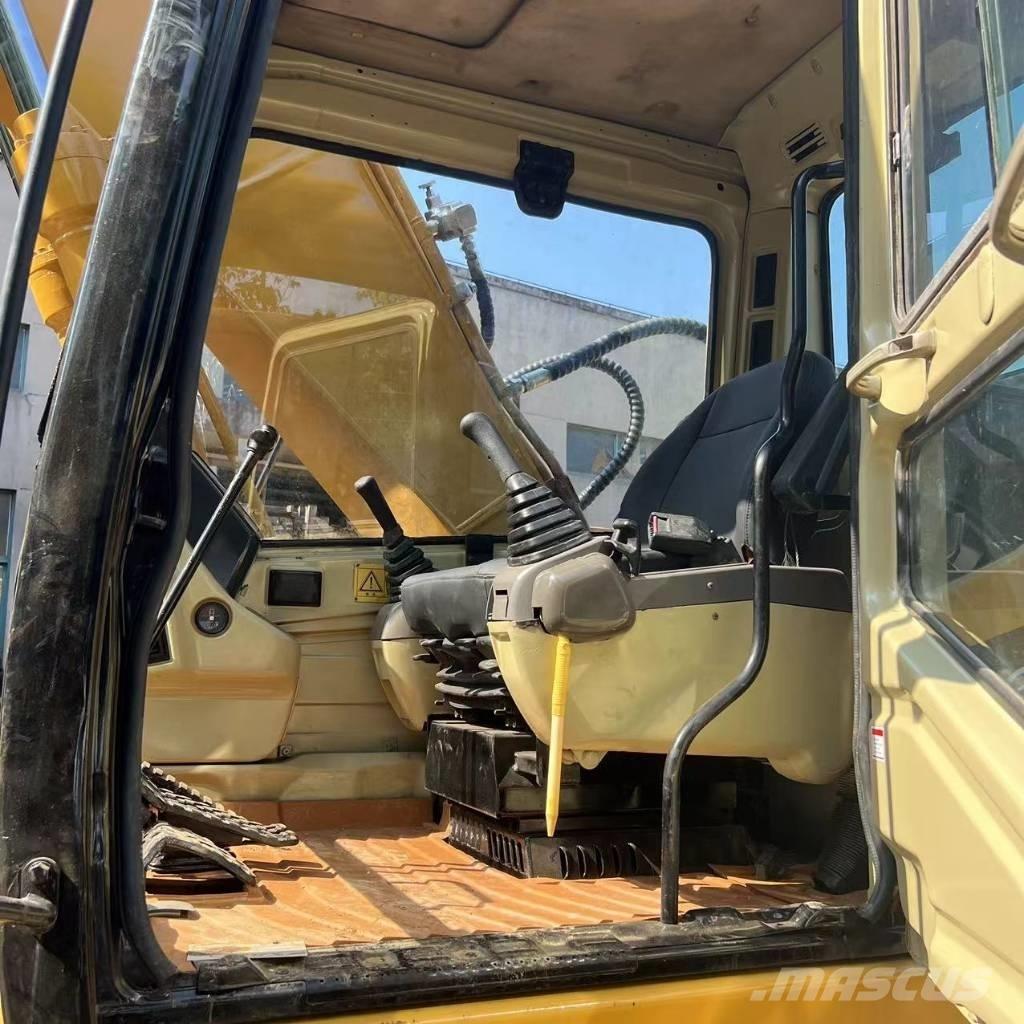CAT 320 B Kāpurķēžu ekskavatori