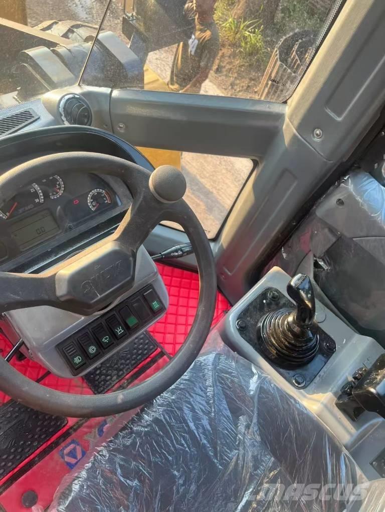 XCMG ZL 50 GN Iekrāvēji uz riteņiem