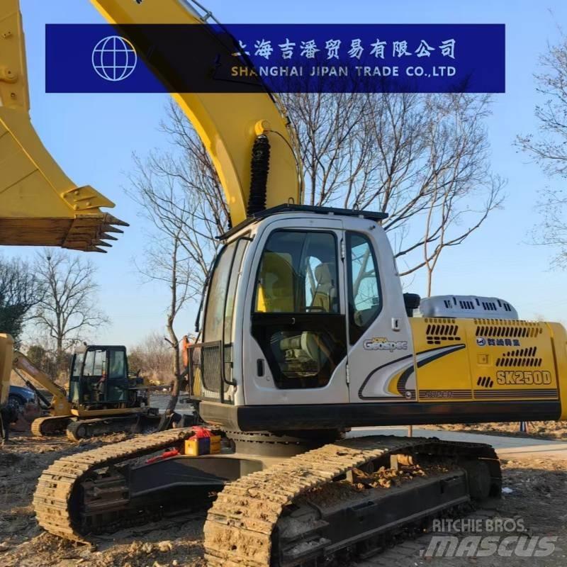 Kobelco SK 250 Kāpurķēžu ekskavatori