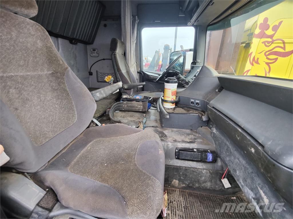 Scania G124 Smagās mašīnas ar celtni