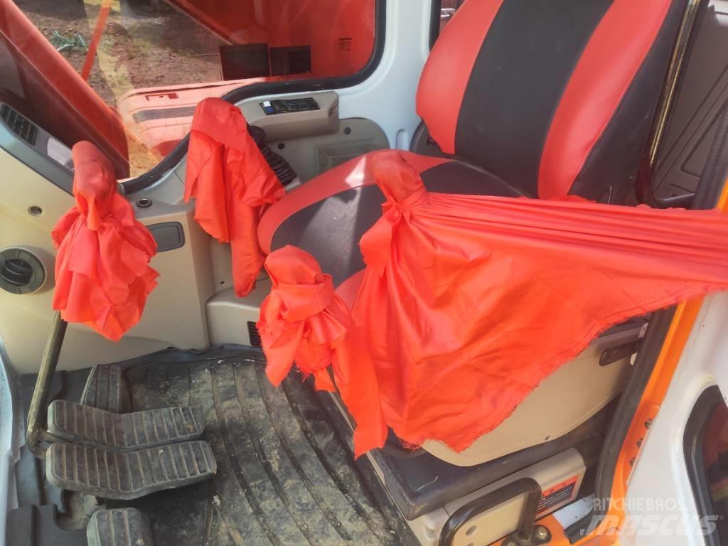 Doosan DH220LC-7 Kāpurķēžu ekskavatori