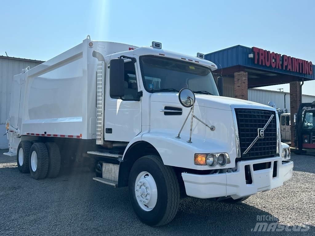 Volvo VHD Atkritumu izvešanas transports