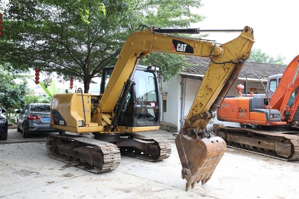 CAT 307 D Kāpurķēžu ekskavatori