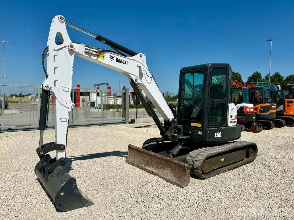Bobcat E 50 EM Mini ekskavatori < 7 t