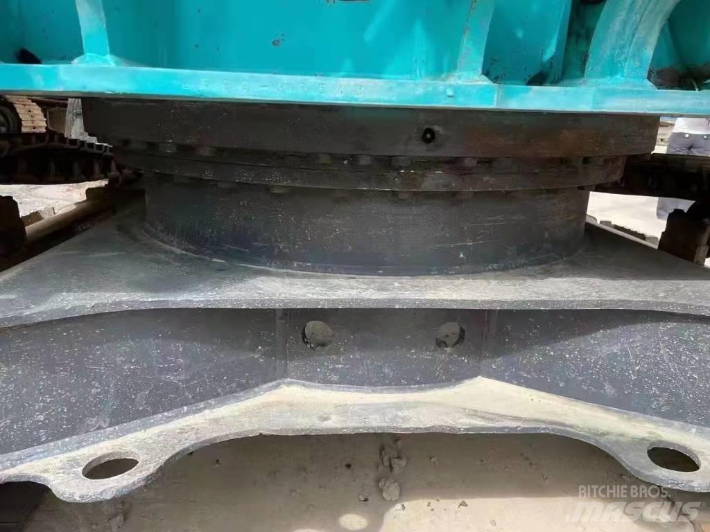 Kobelco SK 130 Kāpurķēžu ekskavatori