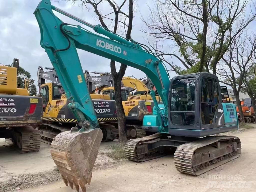 Kobelco SK 130 Kāpurķēžu ekskavatori