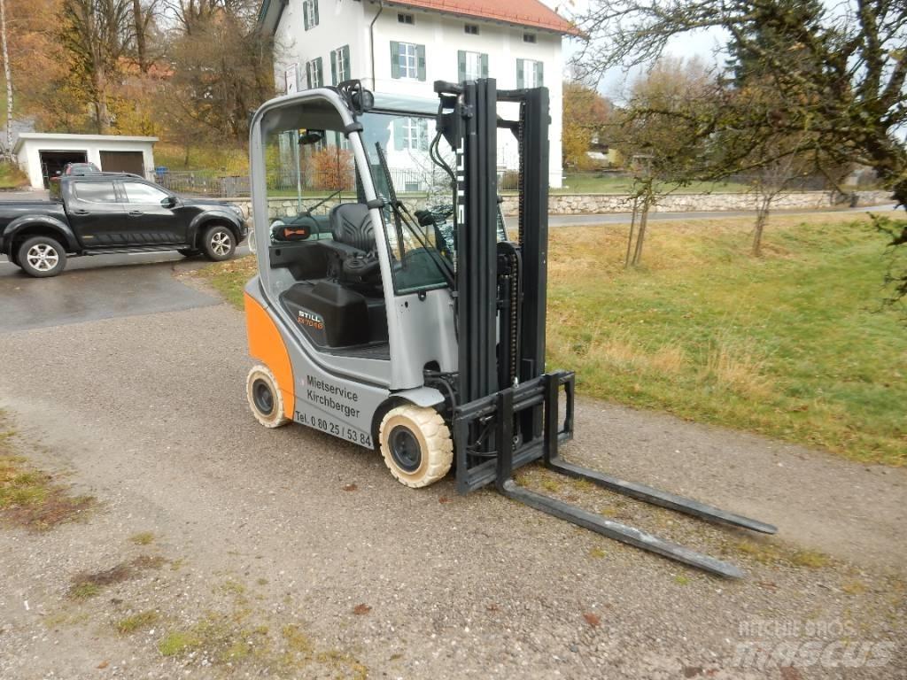 Still RX 70-16 Tehnika ar dīzeļa dzinēju