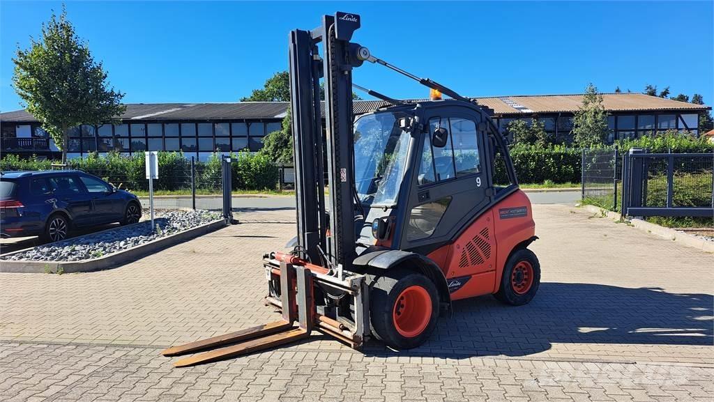 Linde H40D-02 Tehnika ar dīzeļa dzinēju