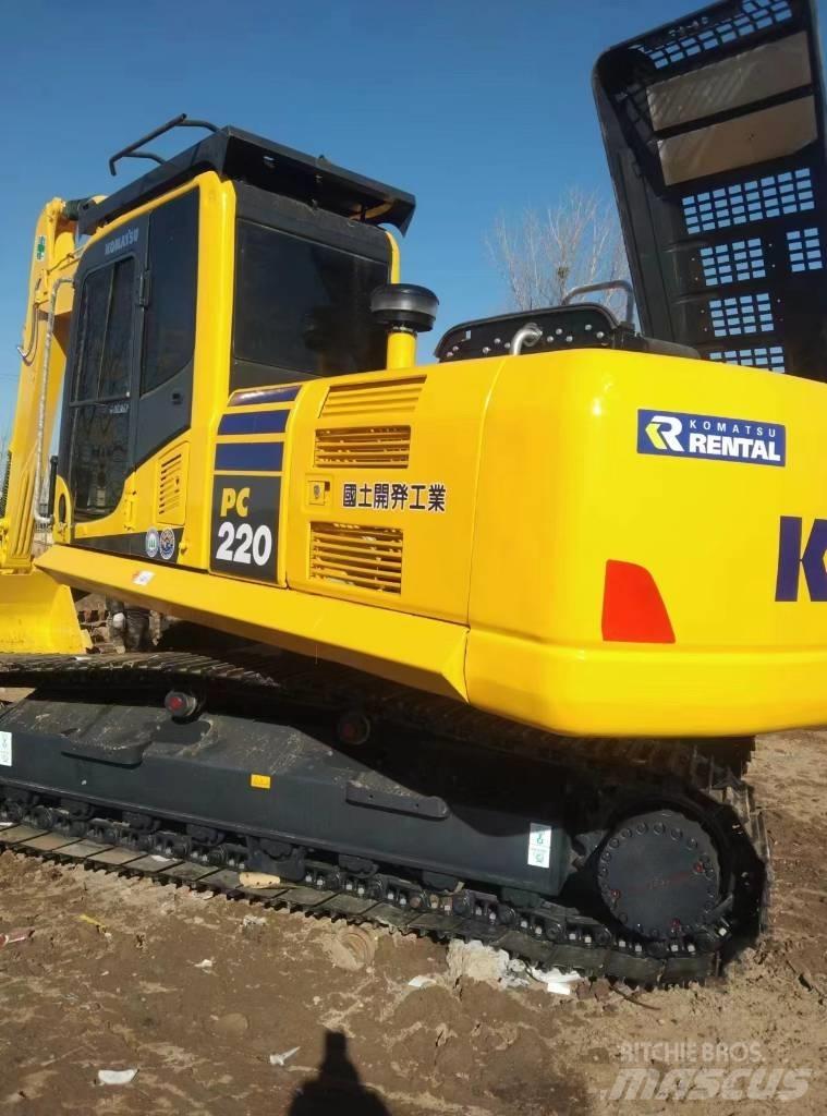 Komatsu PC 220-8 Kāpurķēžu ekskavatori