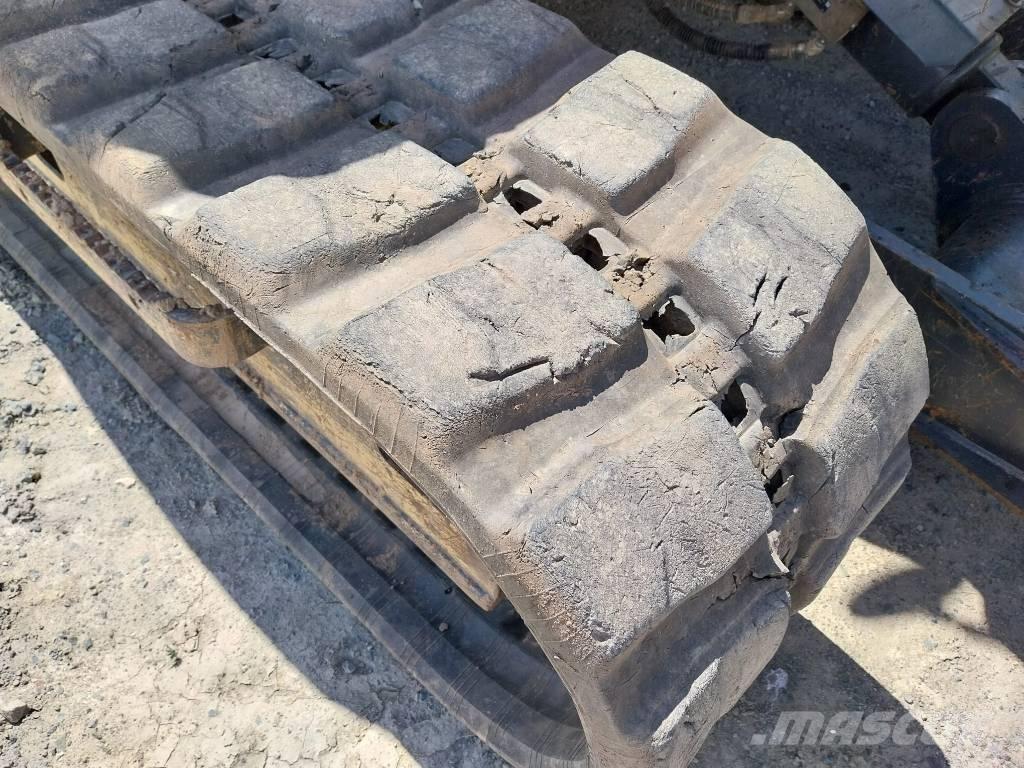 Komatsu PC80MR-5 Vidēja lieluma ekskavatori 7 t - 12 t