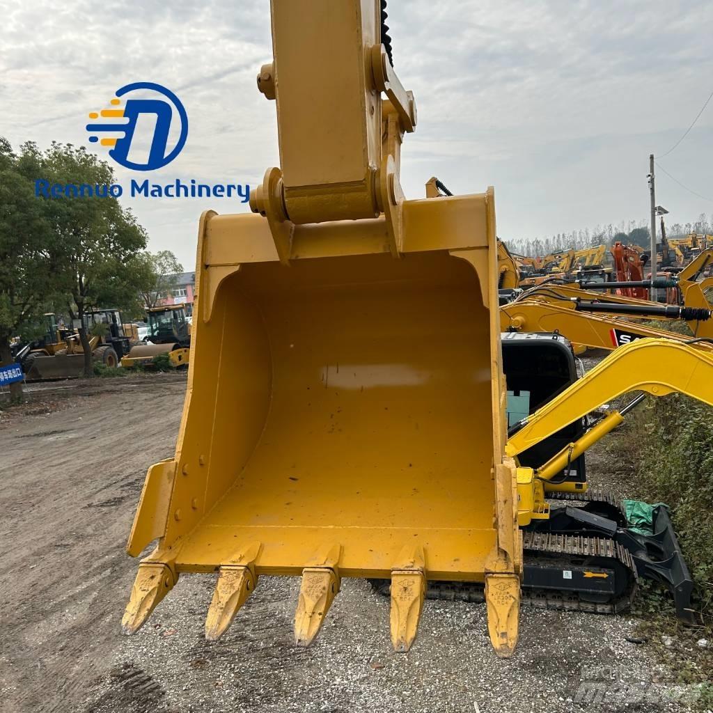 CAT 320D2 Kāpurķēžu ekskavatori