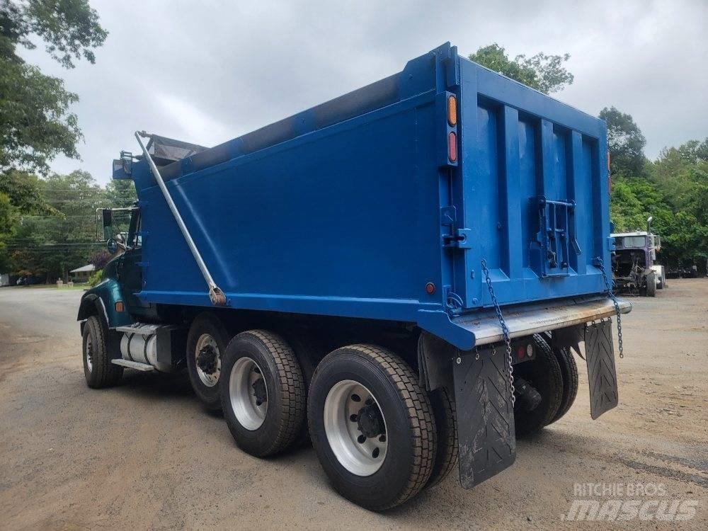 Ford LTL9000 Pašizgāzējs