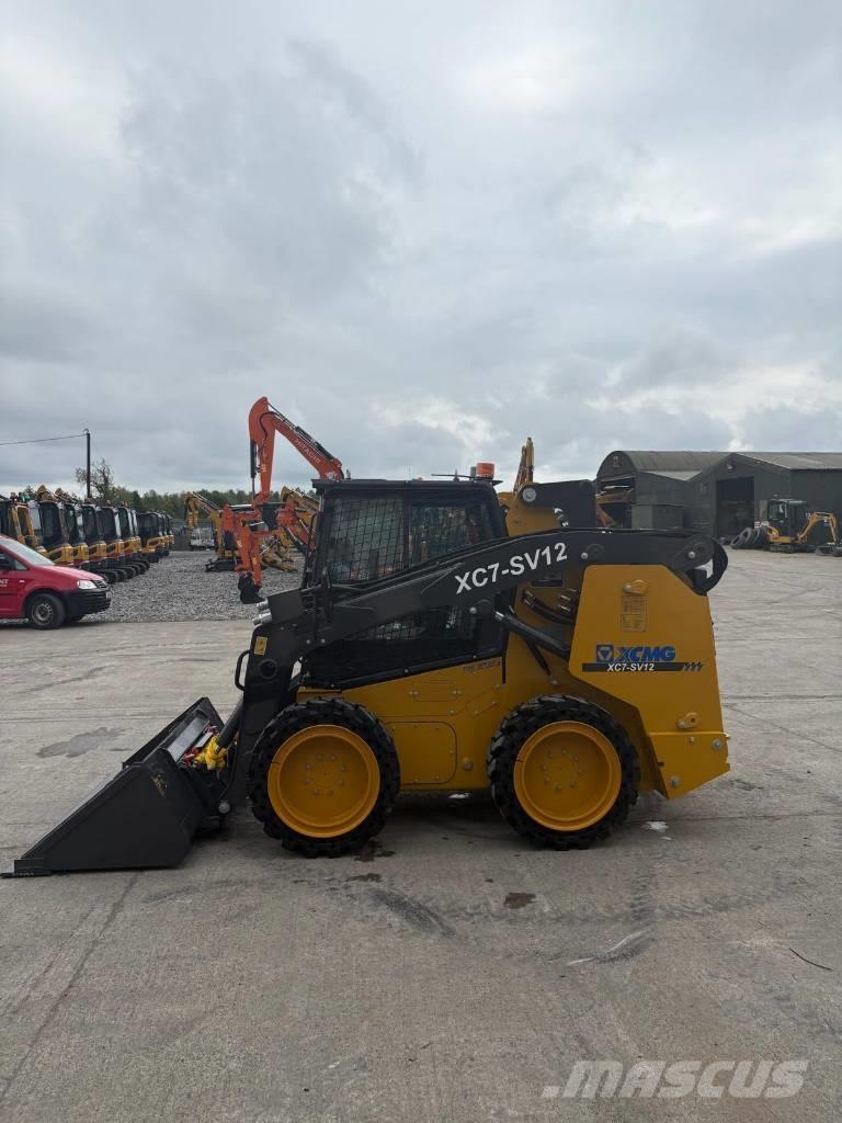 XCMG XC7-SV12 Lietoti riteņu kompaktiekrāvēji