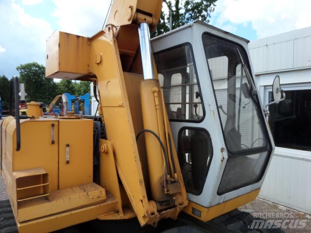 Hitachi EX 60 Kāpurķēžu ceļamkrāni