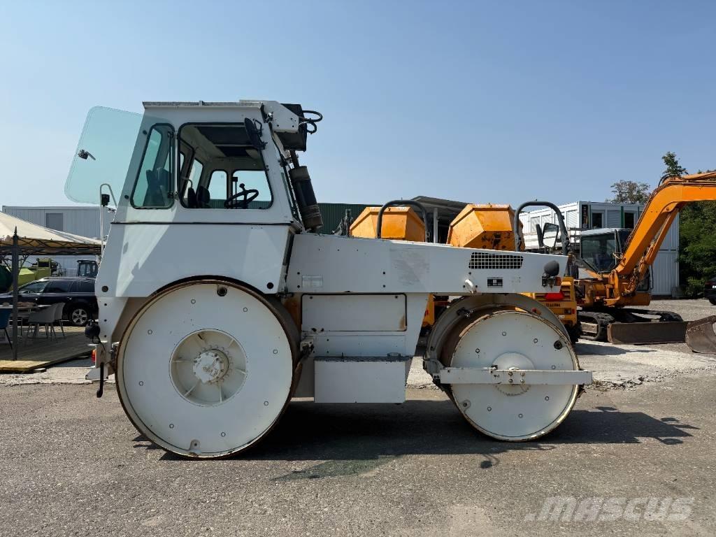 Hamm HW 90-12 Divvalču grunts veltņi