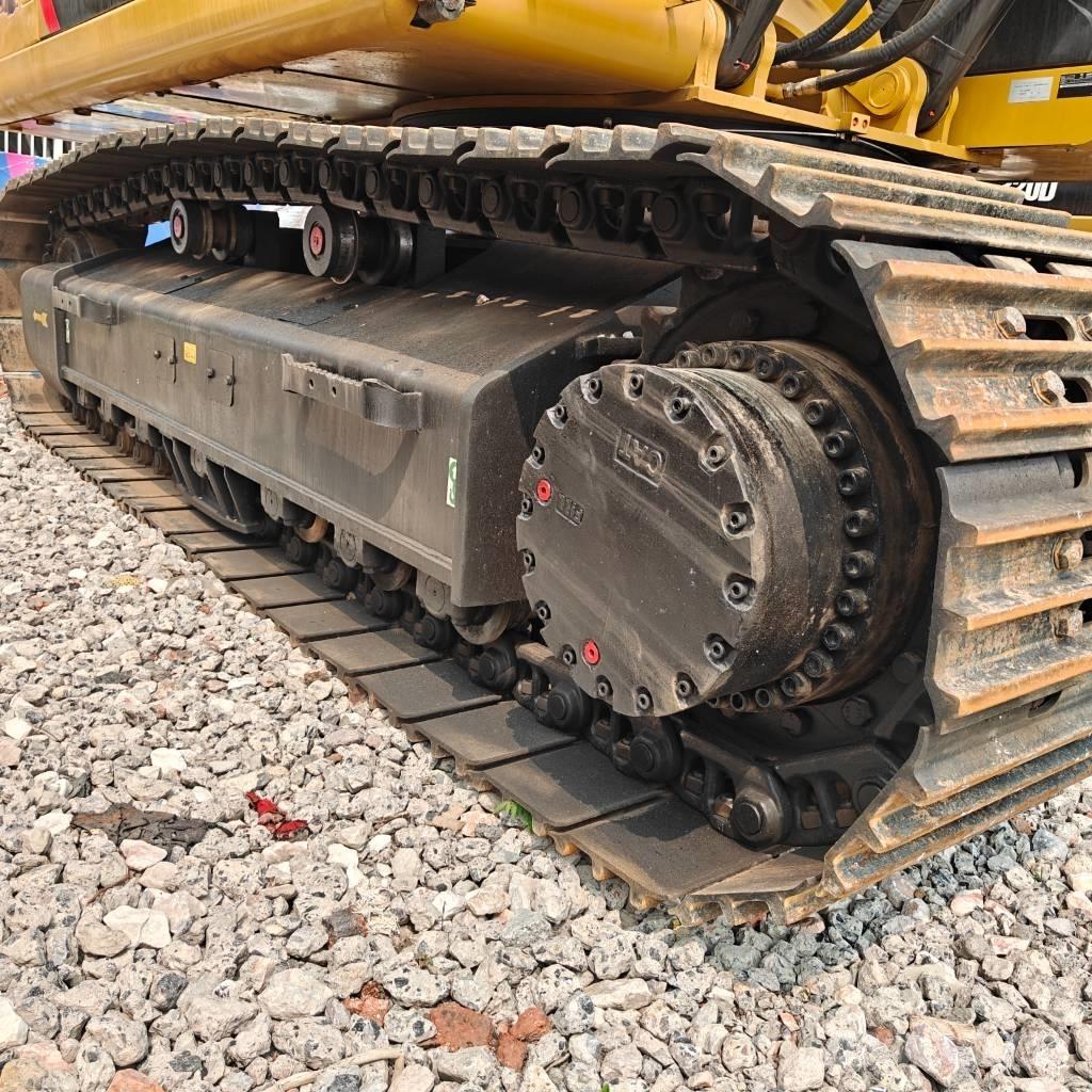 CAT 336D2 Kāpurķēžu ekskavatori