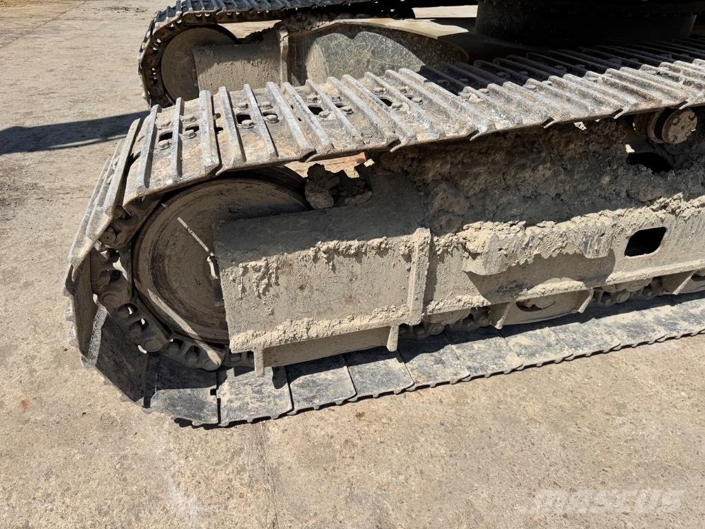 Liebherr 924 Kāpurķēžu ekskavatori
