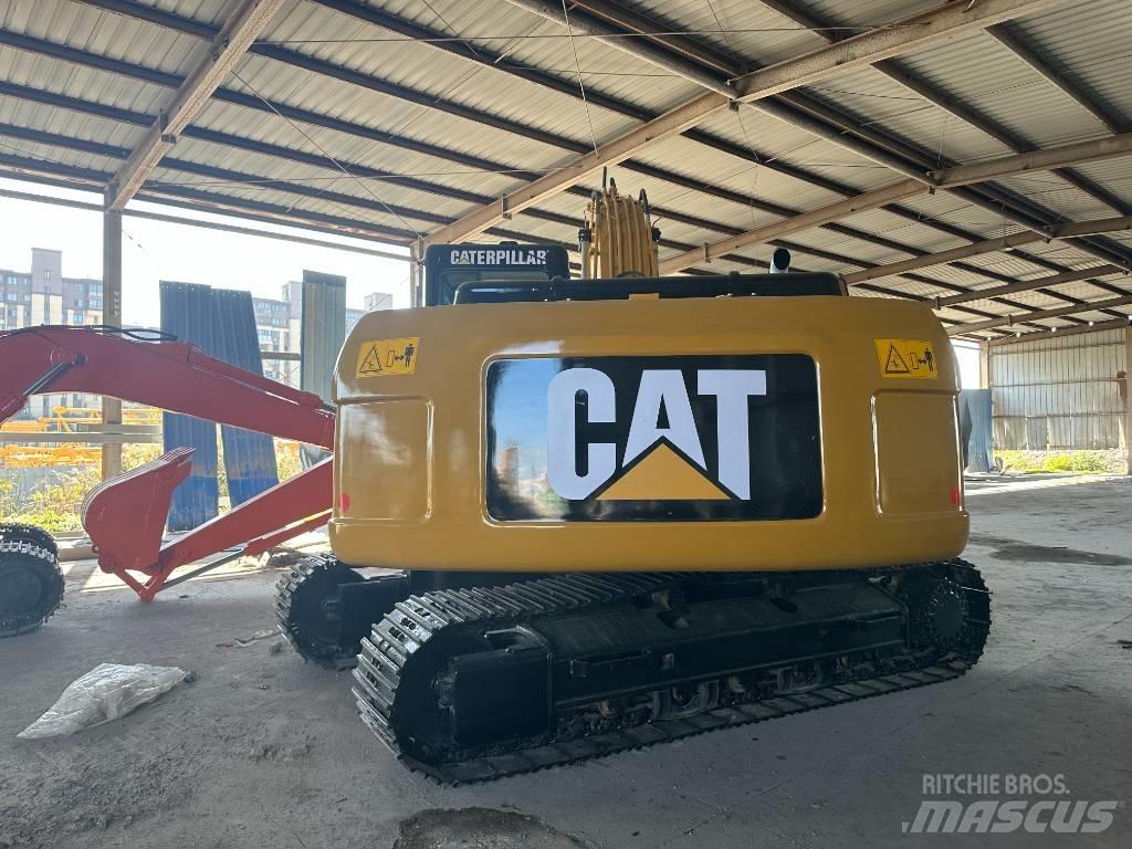 CAT 320 D Kāpurķēžu ekskavatori