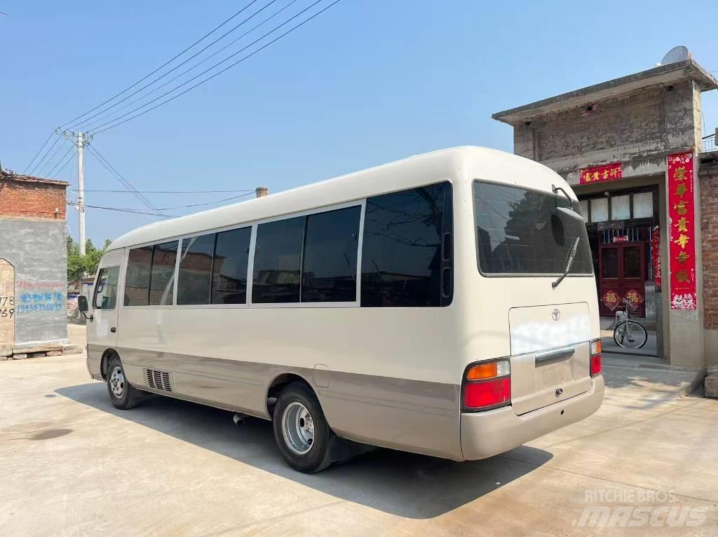 Toyota Coaster Bus Mikroautobusi