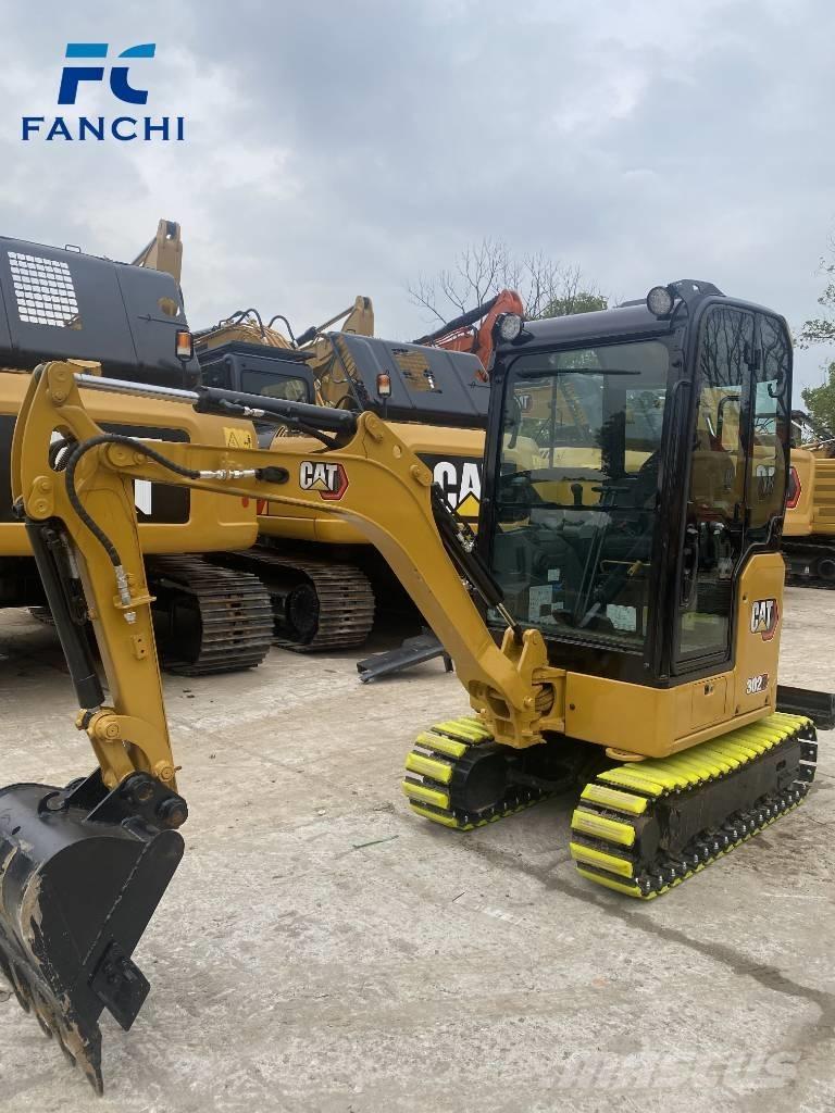 CAT 302 Mini ekskavatori < 7 t