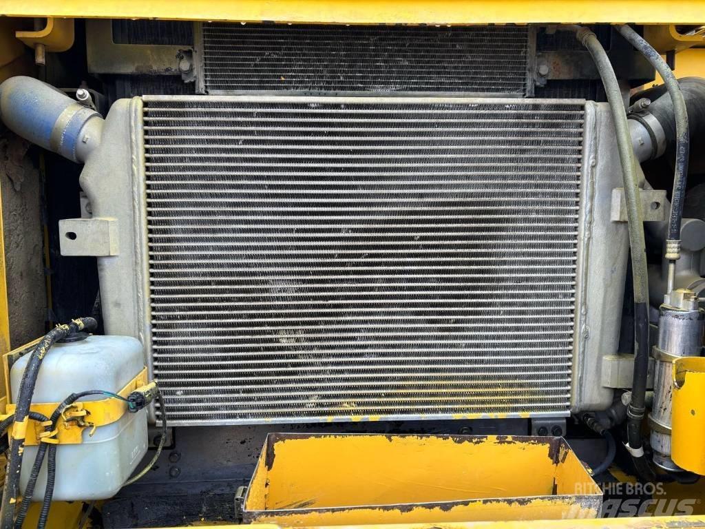 Komatsu PC 340 LC-7 Kāpurķēžu ekskavatori