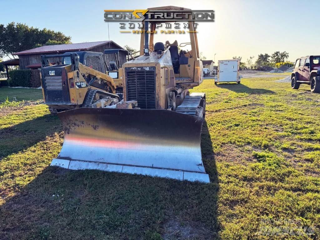 CAT D 3 G LGP Kāpurķēžu buldozeri