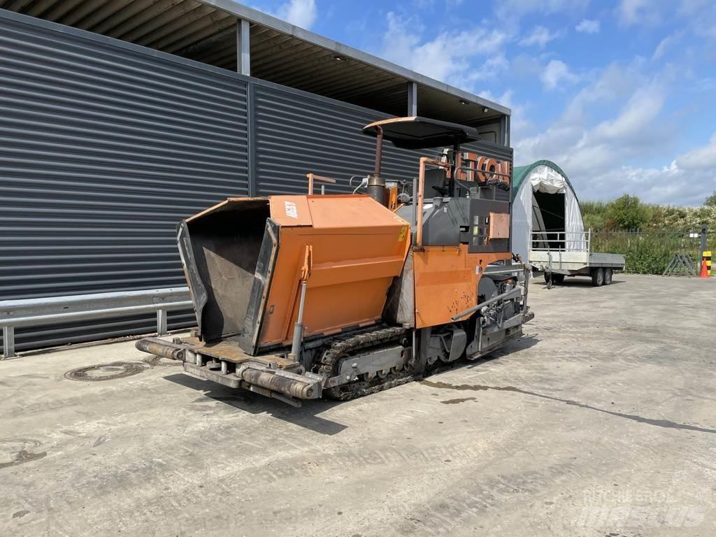 ABG TITAN 2820 Asfalta klājēji