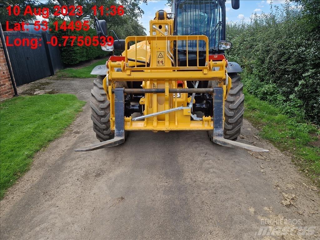 JCB 535-95 Teleskopiskie manipulatori