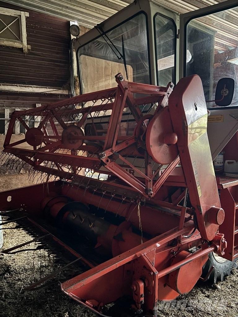 Deutz M750 Ražas novākšanas kombaini