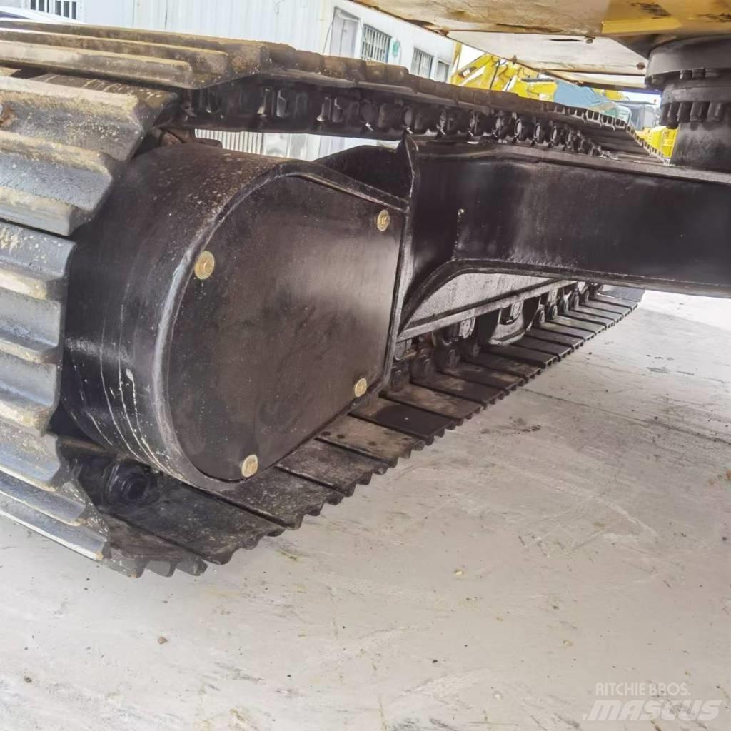 CAT 320 C L Kāpurķēžu ekskavatori