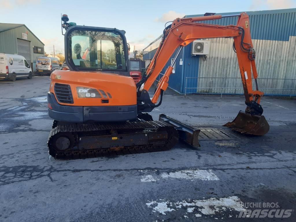Doosan DX 63-3 Kāpurķēžu ekskavatori