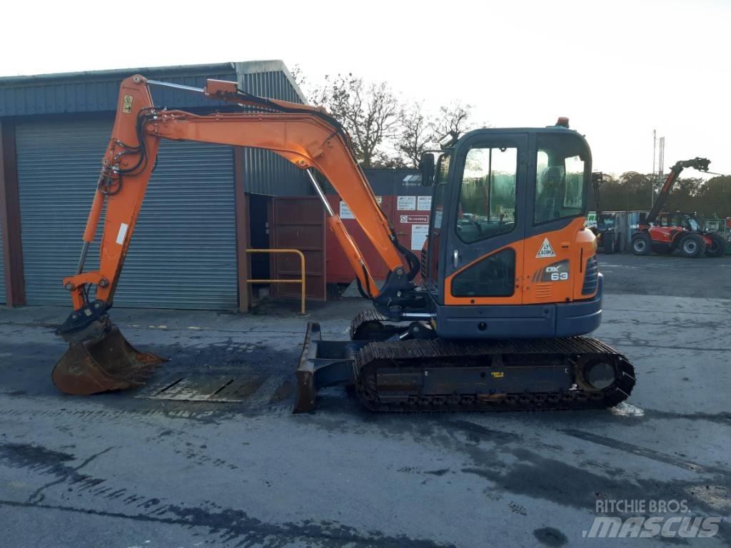 Doosan DX 63-3 Kāpurķēžu ekskavatori
