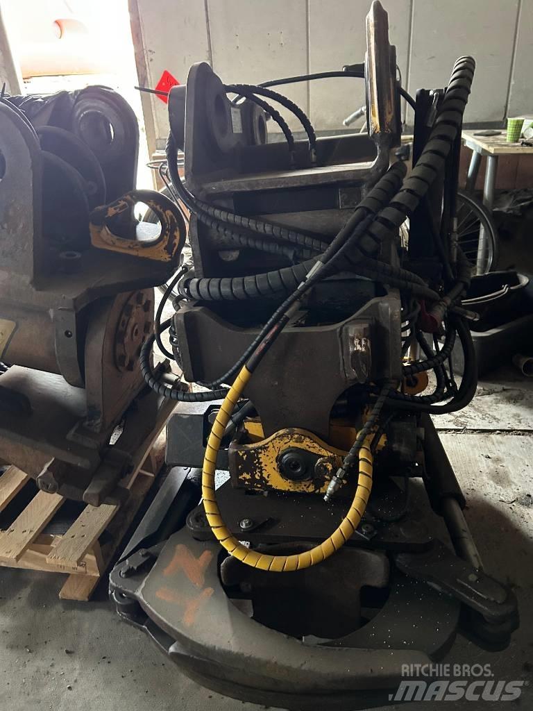 Engcon EC 214 Rotējošas ierīces