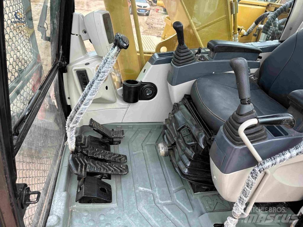 CAT 320 C L Kāpurķēžu ekskavatori