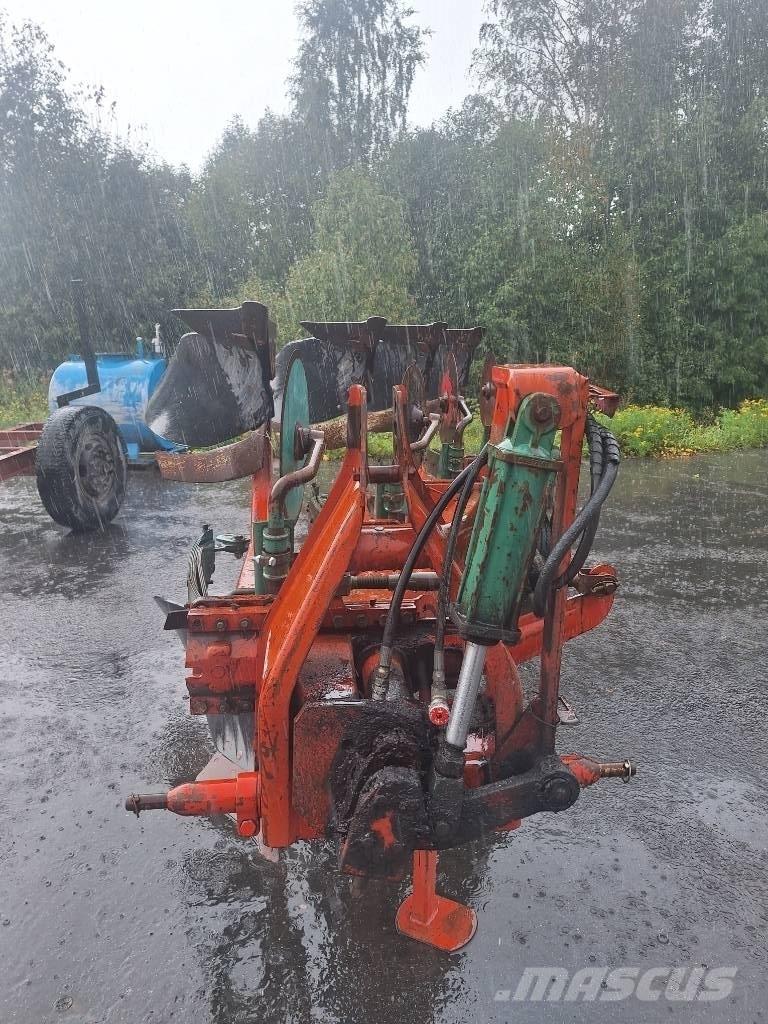 Kverneland W2 Maiņvērsējarkli