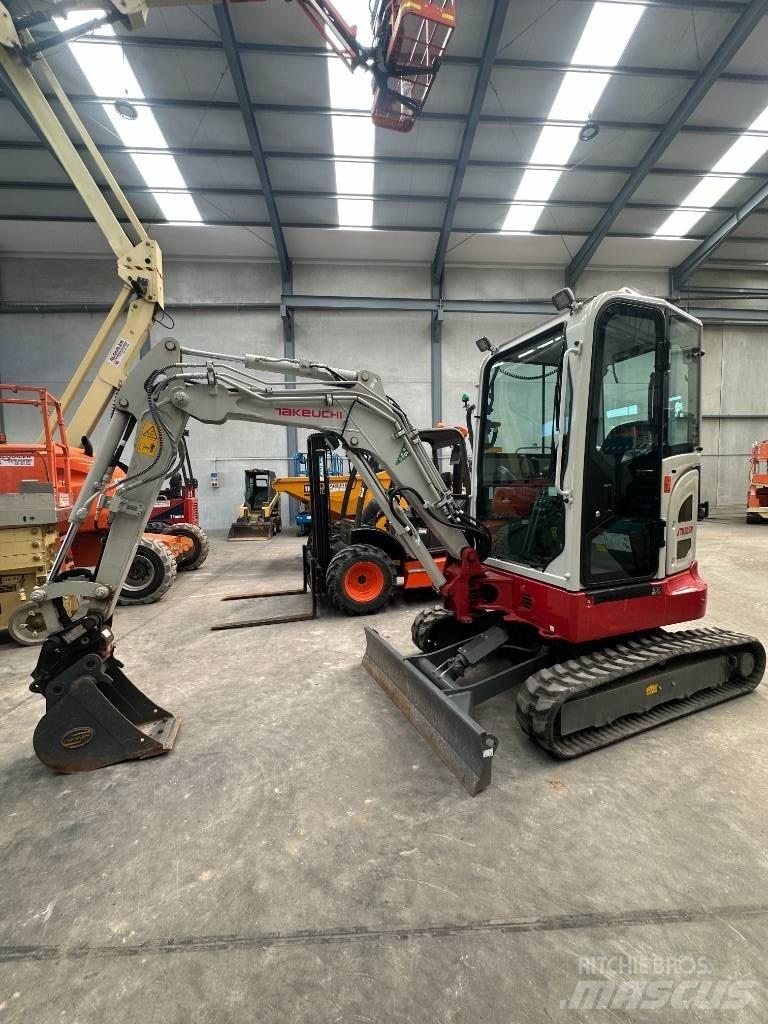Takeuchi TB 325 R Mini ekskavatori < 7 t