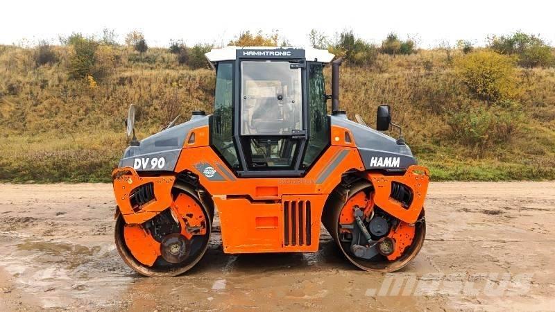 Hamm DV 90 Divvalču grunts veltņi