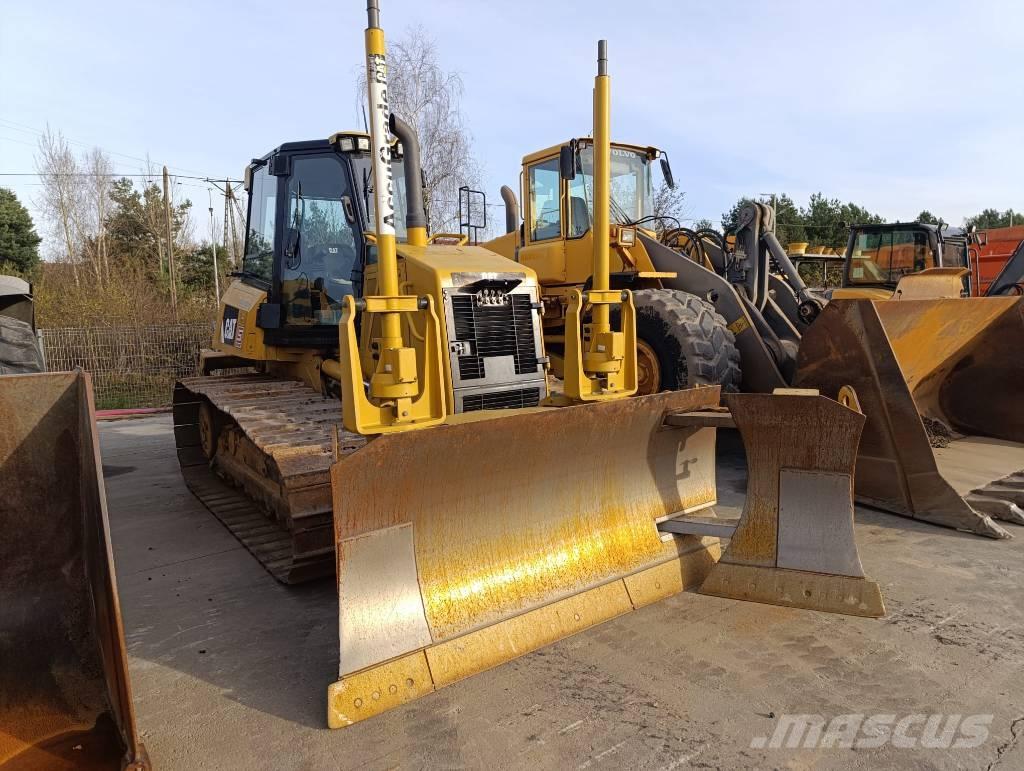 CAT D 6 K LGP Kāpurķēžu buldozeri