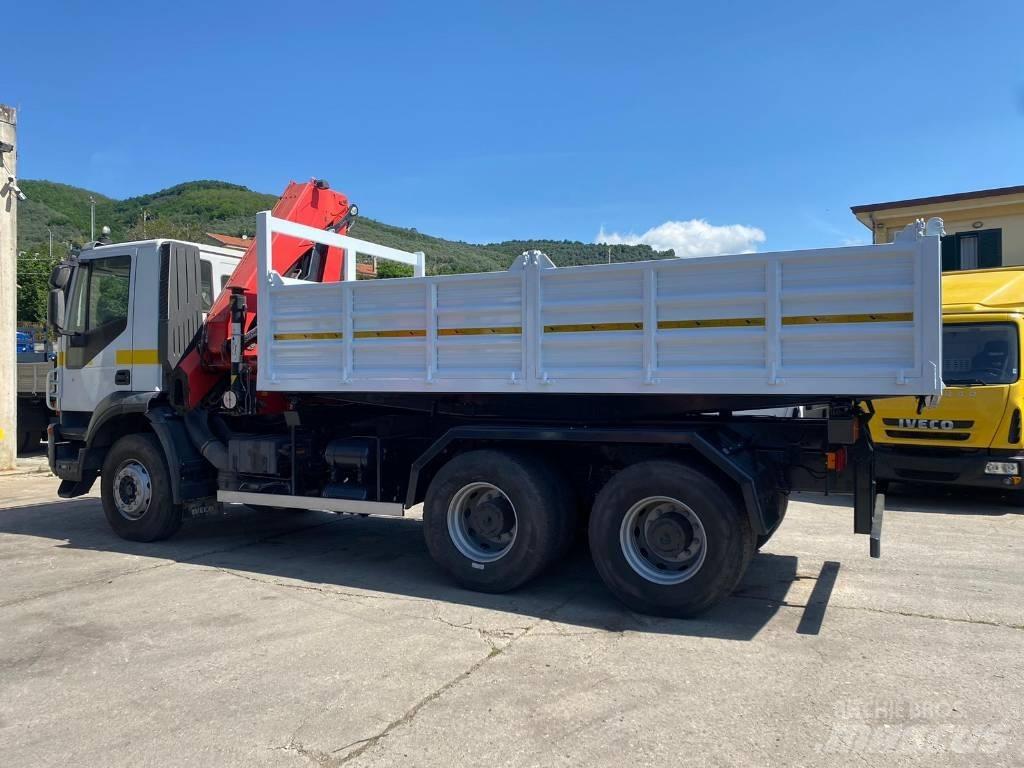 Iveco Trakker 360 Smagās mašīnas ar celtni
