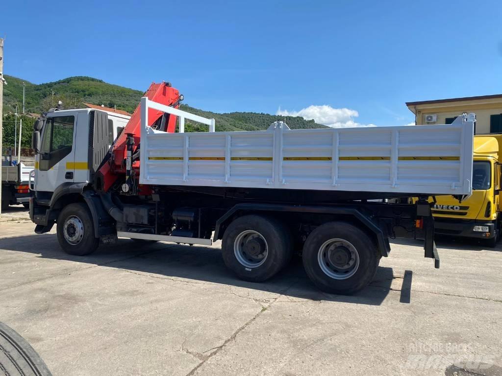 Iveco Trakker 360 Smagās mašīnas ar celtni