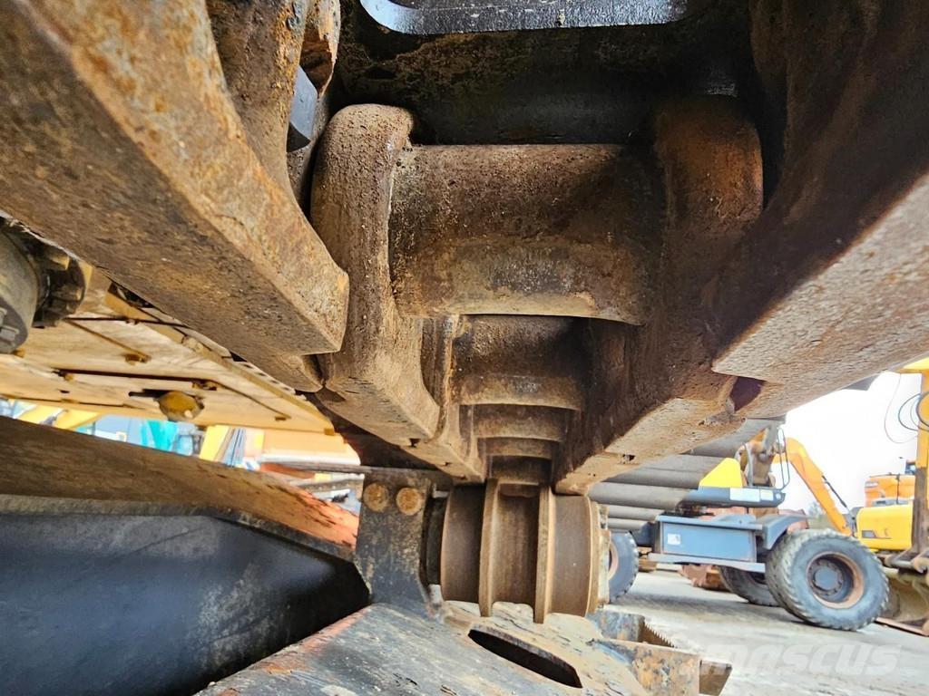 LiuGong 924E Kāpurķēžu ekskavatori