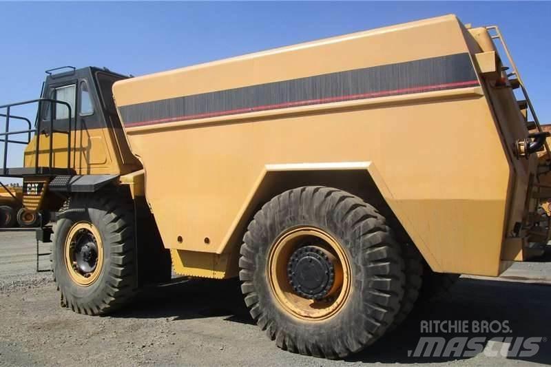 CAT 769C Autocisterna