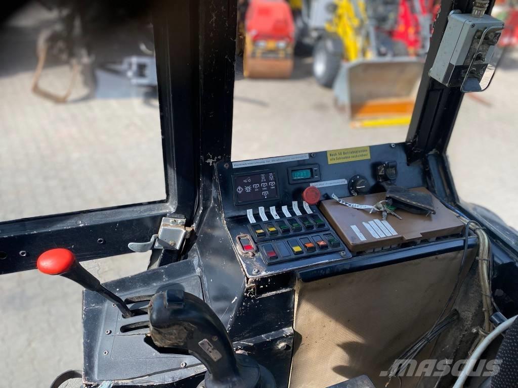 John Deere 6400 Mežizstrādes traktori