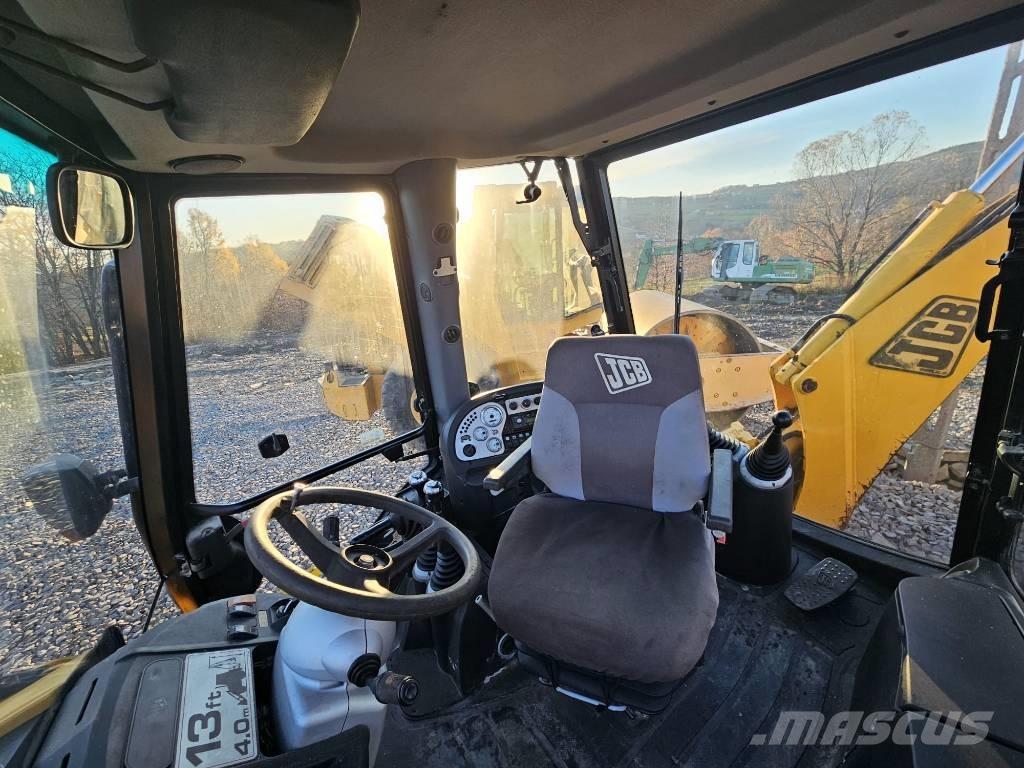 JCB 3 CX Contractor Ekskavatori-iekrāvēji